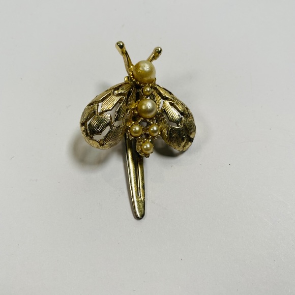 60s/70s Pearl And Gold Tone Metal Bee Hair Pin - Picture 4 of 9